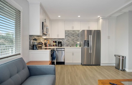 Mission Beach Apartamento | Classic Beach Escape #5 - 167 feet to the Boardwalk and Beach.