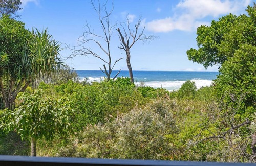 Pottsville Casa | Classic Beach House on Surfside - Pet Friendly
