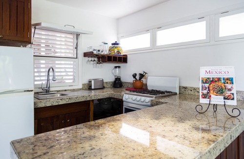Downtown Condominio | ¡Suite clásica caribeña en la casa de Plantation!