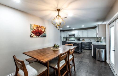 Bay Area Casa | Classic Coastal Getaway Sleeps 34 - 2 Homes 2 Pools