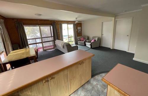Huon Valley Casa | Classic family beach house, Verona Sands!