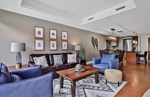 Canmore Apartamento | Classic Hideaway Elegant 2BD 2BTH