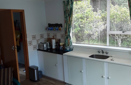 Furneaux Casa | Kiwi Bach clásico, Endeavor Inlet, Queen Charlotte Sounds Marlborough