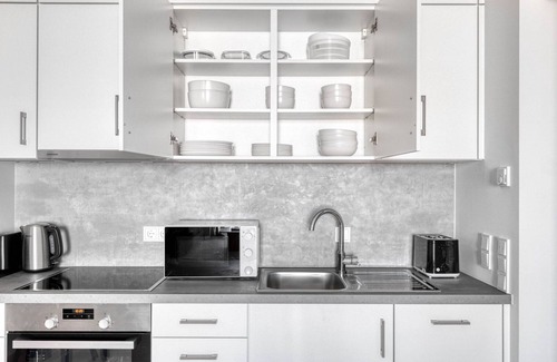 Erdberg Apartamento | Classic Landstraße 1BR w/ Pool & DM, nr U3 Erdberg, by Blueground