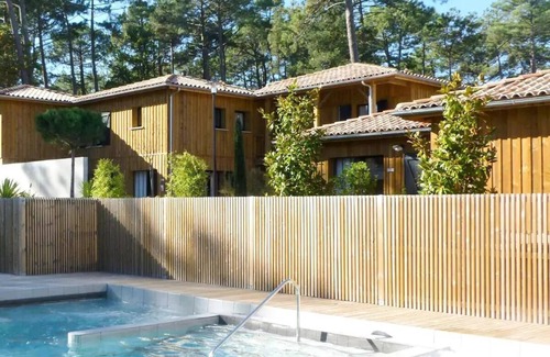 Claouey Apartamento | Klassische Lodge mit 2 Schlafzimmern und 4 Personen