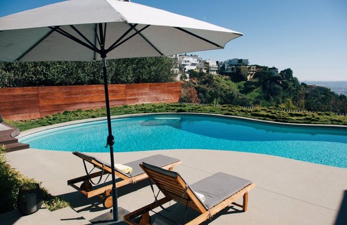 Hollywood Hills West Villa | Classic Mid-Century Villa nestled in the iconic hills of West Hollywood.