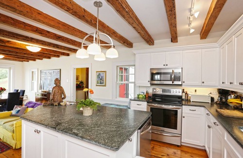 LaHave Casa | Classic Nova Scotia oceanfront experience in renovated century home
