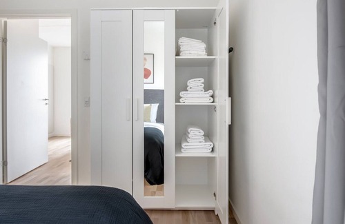 Copenhagen Apartamento | Classic Østerbro 2BR w/ W/D & Office, nr Embassies, by Blueground