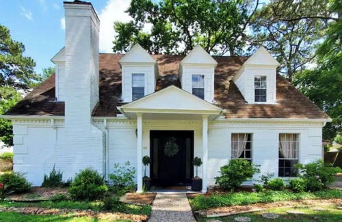 Barker Casa | Classic&Peaceful