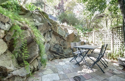 Potrero Hill Casa | Classic Potrero Hill 3BR w/ Balcony, near Breweries, by Blueground