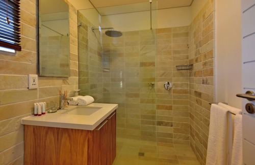Cloetesville Cabina | Classic Room - Ladybird