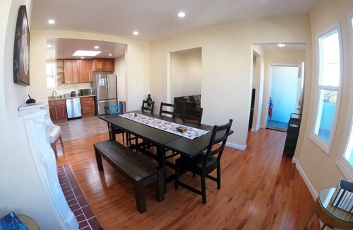 Daly City Casa | Classic San Francisco Home- 5B/3BA - 10 min to SF