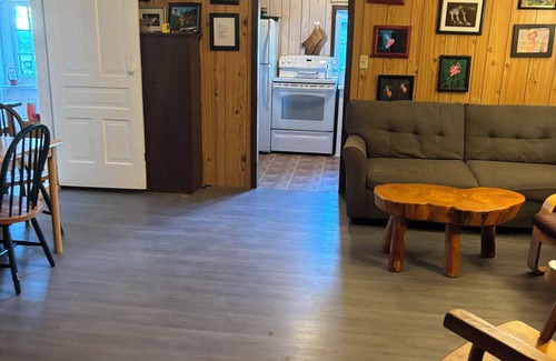 Sauble Beach Cabaña | Classic Sauble Cottage- River directly behind, beach right across the street!!
