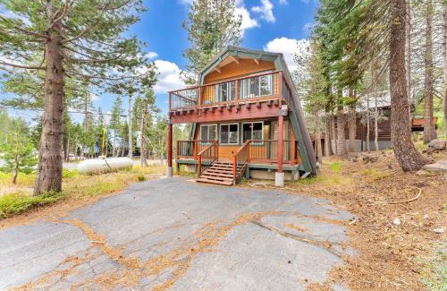 Serene Lakes Casa | Classic Tahoe Charm 3 Ski Resorts Within 5 Miles