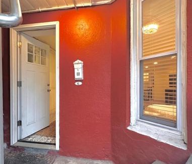 Bayonne Apartamento | Classical Isbills Row House close to NYC