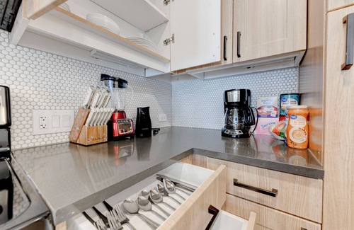 Hancock Apartamento | ClassicUnit @ The City of Legends/Downtown Atx
