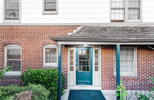 East Central Apartamento | Classy 1BD near U of U - 1 mile/ fast WI-FI