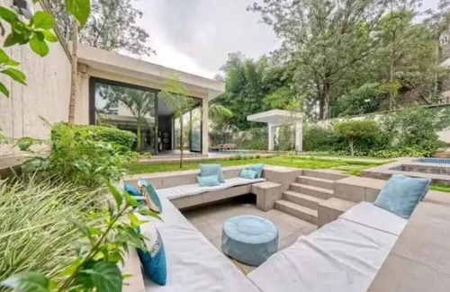 Thompson Estate Apartamento | Classy Avanna Studio