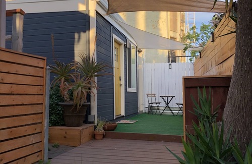 Oakland Casa | Classy Cottage