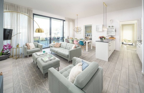 Zeewolde Casa | Classy Harderwijk is an attractive and fully furnished villa, equipped with all amenities and luxury.
