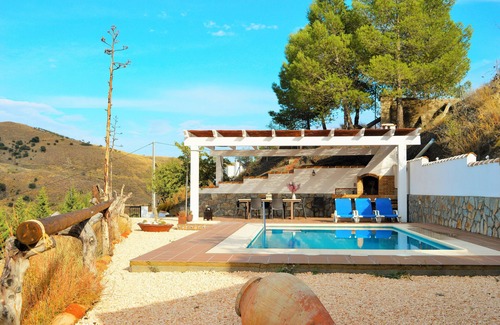 Taberno Casa | CORTIJO RURAL CLAUDIA