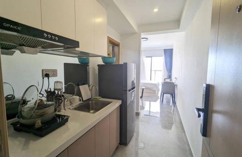 Daun Penh Apartamento | Claudio Homestay - 11th Floor - City Views - 55 UHD TV