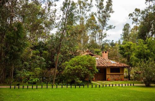 Villa de Leyva Casa | Clavellino House en Villa de Leyva - Tranquilidad y Naturaleza en Reserva Natural Urbana!