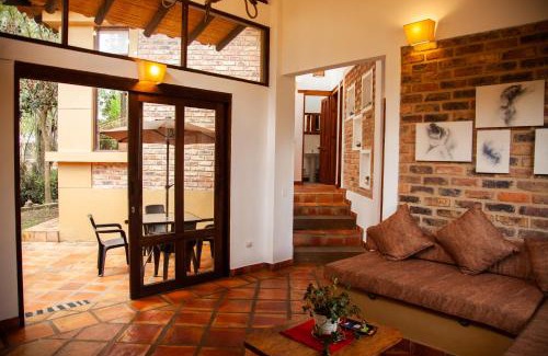 Villa de Leyva Casa | Clavellino House en Villa de Leyva - Tranquilidad y Naturaleza en Reserva Natural Urbana!