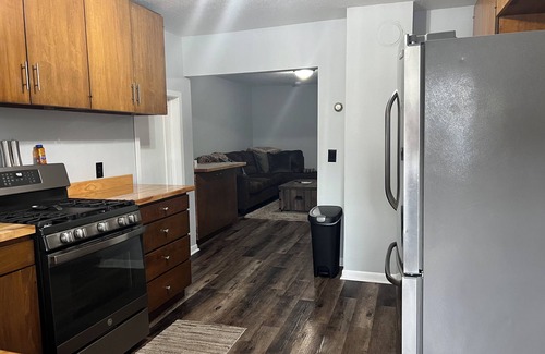 La Crosse Apartamento | Clean and cozy in the heart of La Crosse