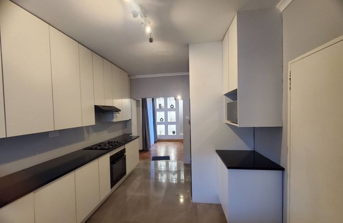 Harare Casa | Clean and immaculate home away from home - 2 minutes from Avondale, city!