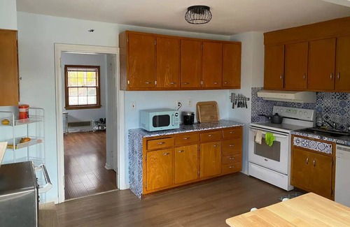 Clifton Casa | Clean and Neat House 3 bed 2 bath