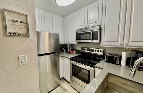 Rampart Village Apartamento | Clean bed! clean shower!