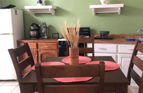 Hidalgo del Parral Apartamento | Departamentito Limpio, cómodo y acogedor.