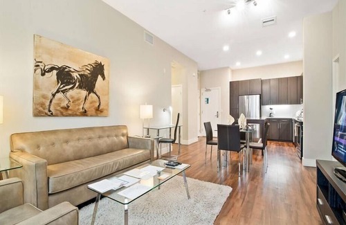 Shoreline West Apartamento | Clean & Comfy 2BR | Free WiFi & Laundry | Downtown MV