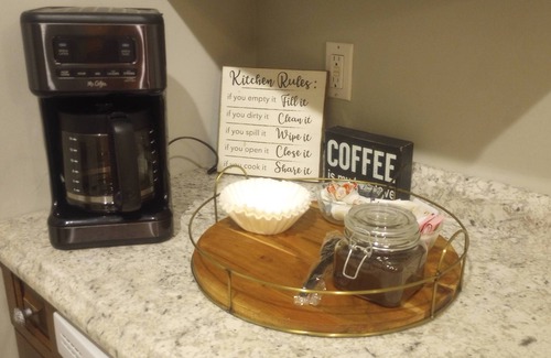 High Point Casa | Clean Comfy Cottage - Near Downtown High Point Furniture Market, Hospitals & HPU
