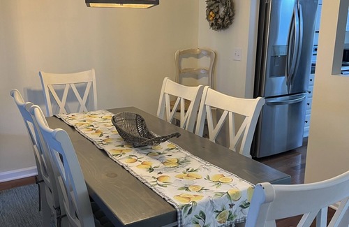 Lewes Casa | Clean & cozy townhome. Easy access to trails & historic Lewes. 5 mins to beach.