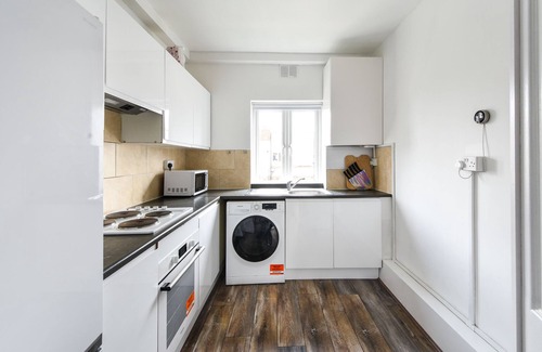 Hendon Apartamento | Clean, Fresh, and Spacious 2 bed