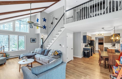 Lake Harmony Casa | Clean Fresh Spacious in Lake Harmony!