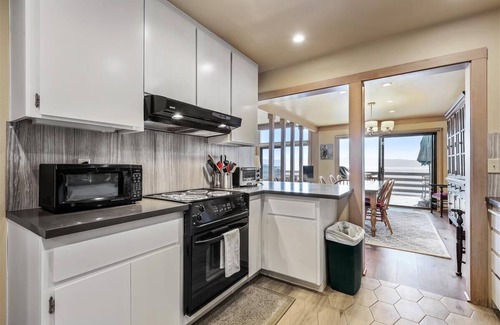 Tahoe City Condominio | Rocky Ridge # 37: 4 dormitorios, 2. 5 BA condominio en Tahoe City, para 8 personas