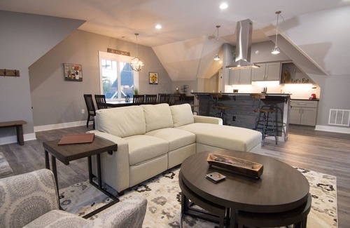 Six Mile Casa | Clean, Modern, Lake Keowee Retreat Near Clemson