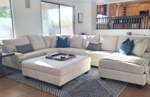 Tramonto Casa | Clean Modern Spacious Home w/Heated Pool
