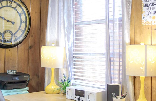 Bayou Oaks Cabaña | Clean peaceful cottage