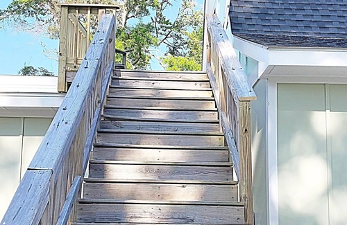 Sunset Beach Apartamento | Clean, quiet & cozy aprtmnt located Sunset Beach NC close to golf, food, beaches