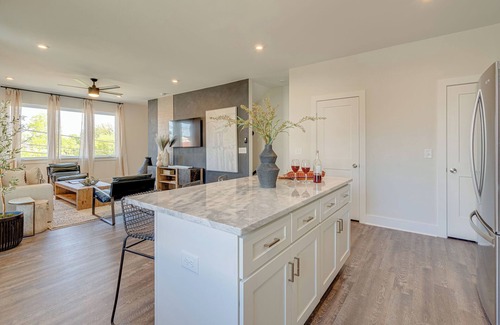 Whitebridge Casa | Clean Slate 5631- Sleeps 8