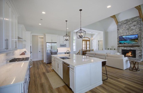 West Union Casa | Clear Sail Way