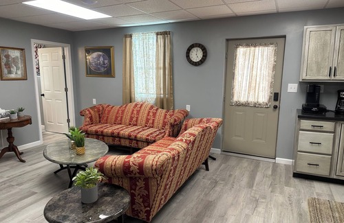 Newcomb Apartamento | CLEARFORK CREEK LODGING & RV CAMPGROUND#4