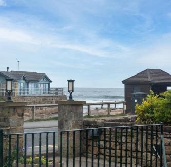 Sandsend Casa | Clematis Cottage