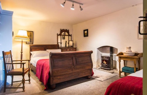 Kenmare Apartamento | Cleo Gallery Apartments