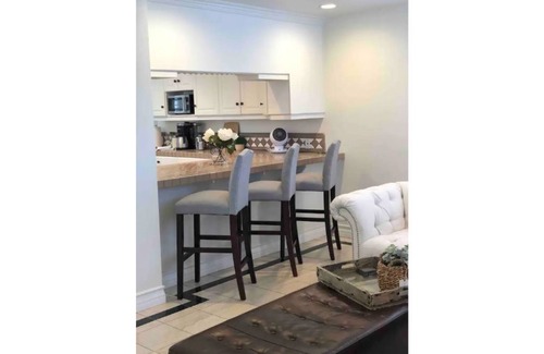 Laguna Beach Casa | Cleo in the Village