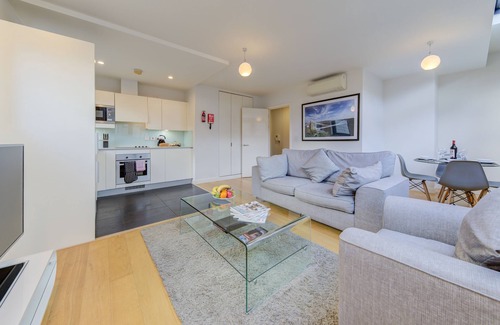 Redcliffe Apartamento | Cleyro Serviced Apartments-Finzels Reach